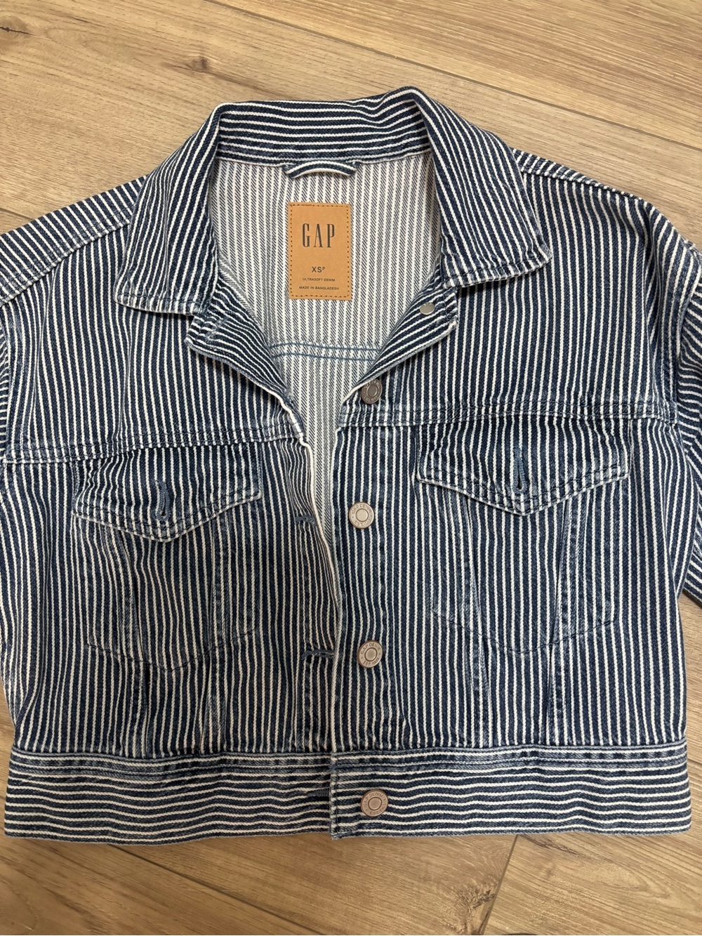 GAP denim jacket XS petit